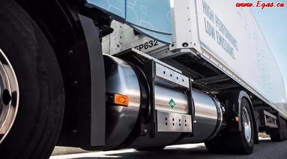 沃爾沃推天然氣汽車，續(xù)航1000公里動(dòng)力不輸柴油，比電動(dòng)車強(qiáng)太多